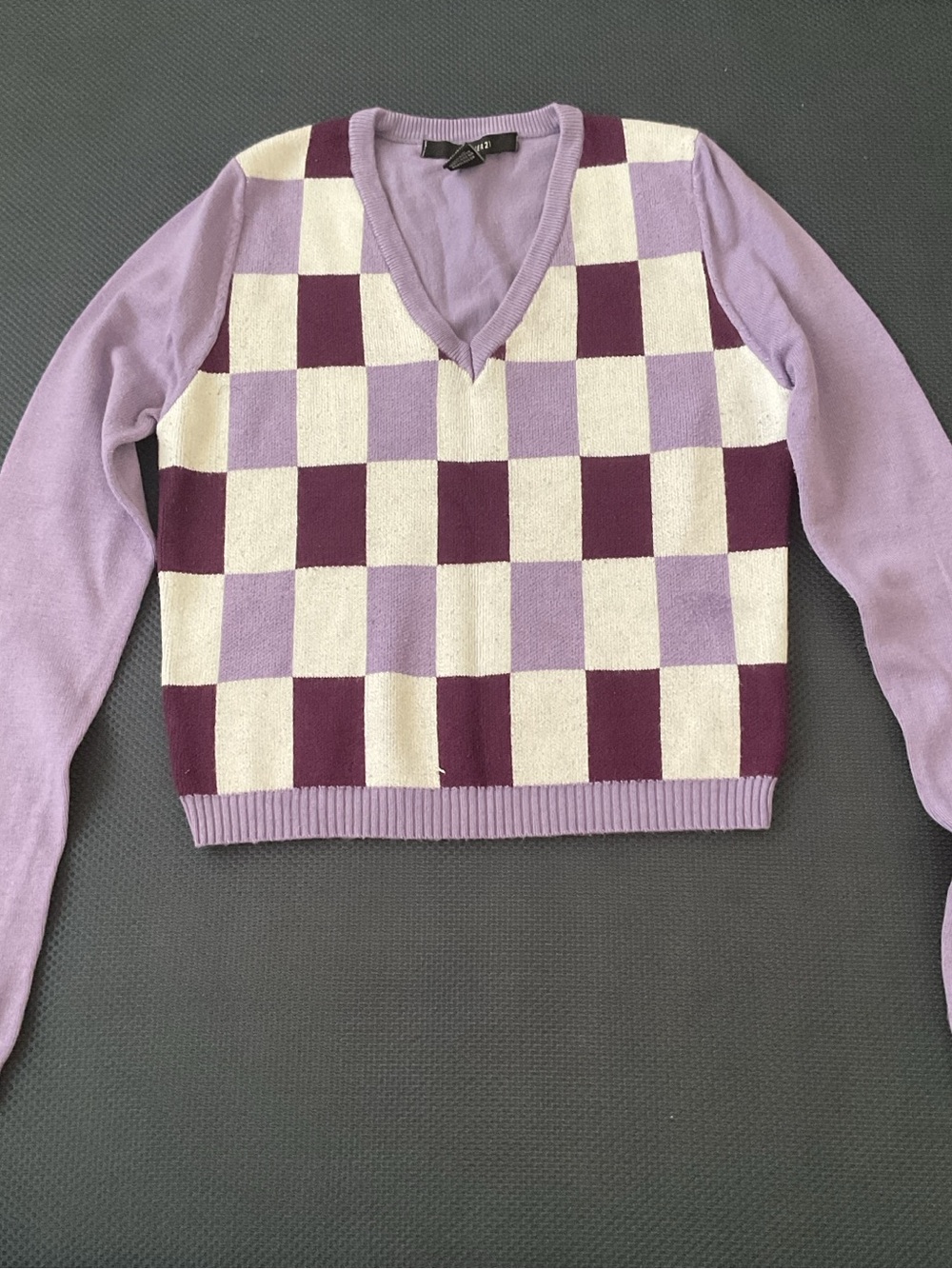 Forever 21 Checkered Knit Sweater Vest V-Neck